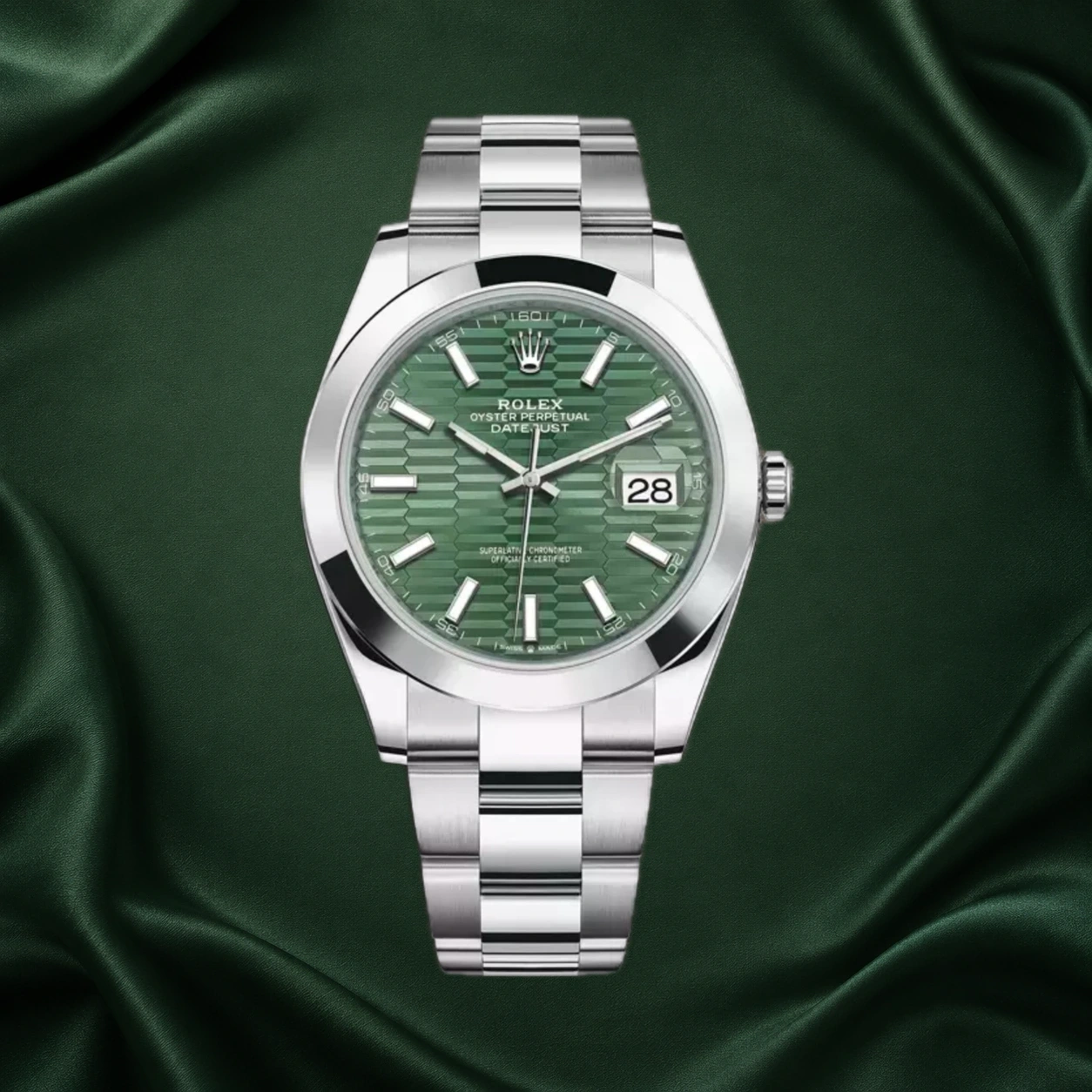 Rolex Datejust 41mm Motif Green 126300 Smooth Bezel Oyster Bracelet · partner reference illustration