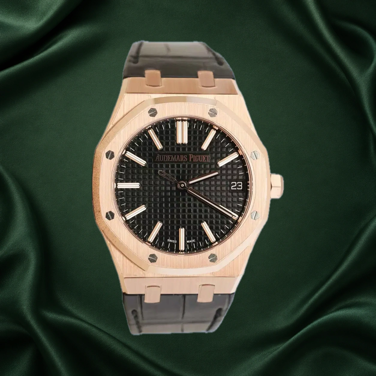 Audemars Piguet Royal Oak 15510OR.OO.D002CR.02 Black · partner reference illustration
