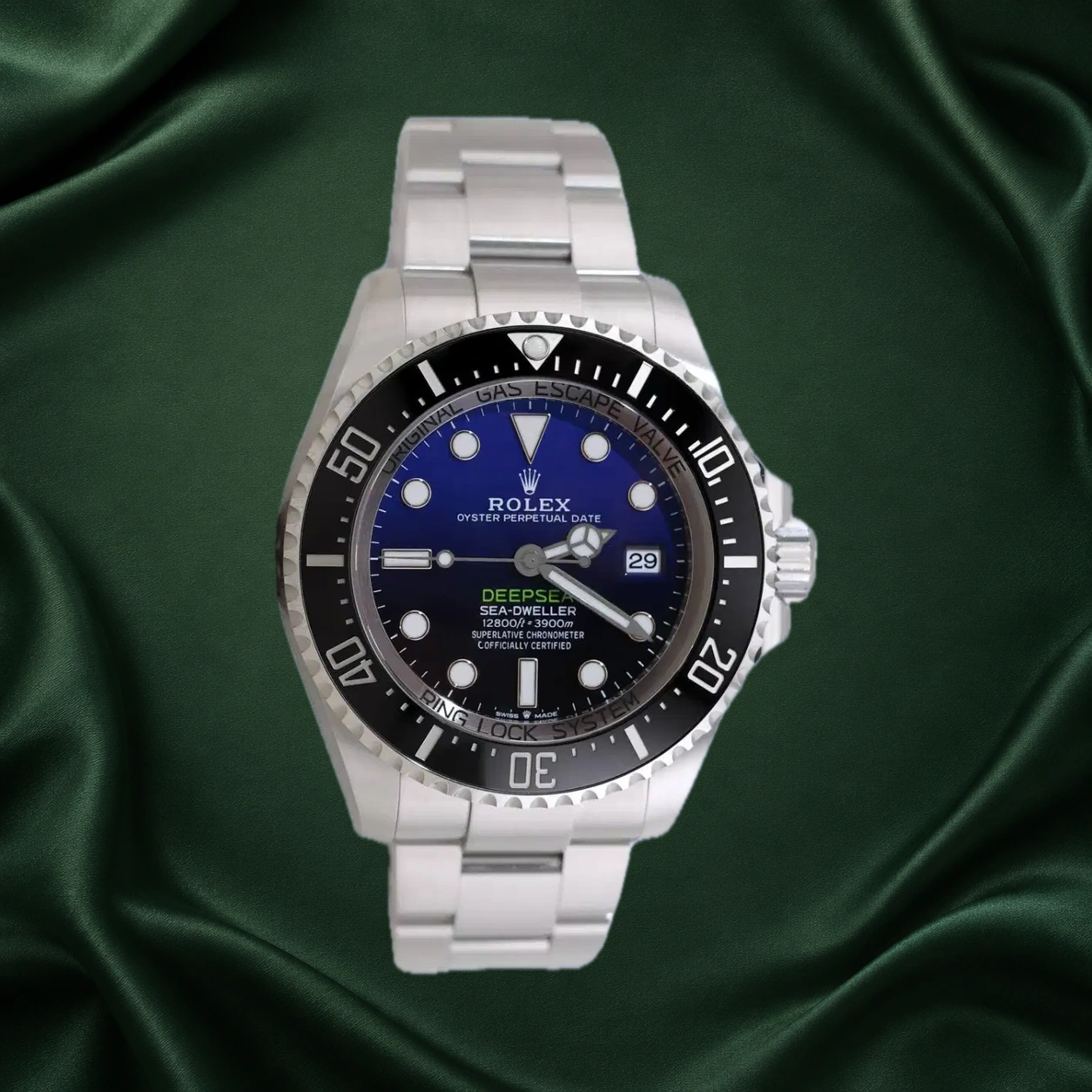 Rolex Sea Dweller Deepsea James Cameron Mark I 136660 Blue Oyster · partner reference illustration