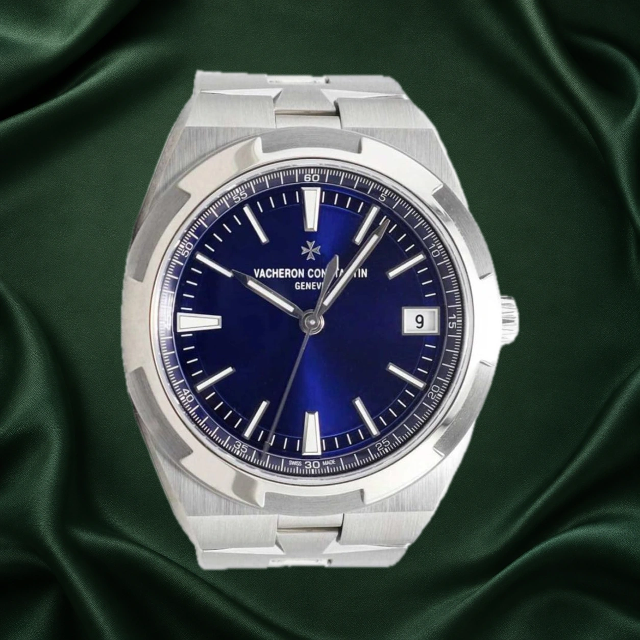 Vacheron Constantin Overseas Bracelet 4520V/210A-B128 · partner reference illustration