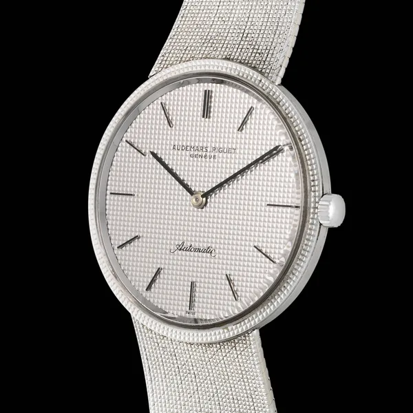 Audemars Piguet Gold bracelet watch Ref. 5274BC, front view, source example 1