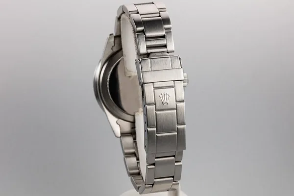 Rolex Submariner Ref. 1680, clasp detail, source example 1