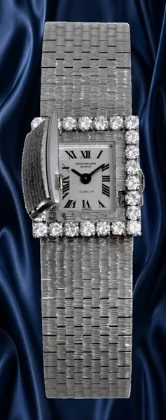 Patek Philippe Vintage wristwatch Ref. 3367/1, documented view, source example 1