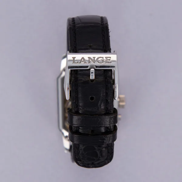 A. Lange & Söhne ARKADE Ref. 103.025, clasp detail, source example 1