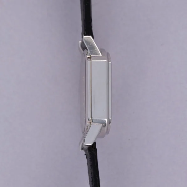 A. Lange & Söhne ARKADE Ref. 103.025, case profile, source example 1