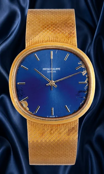 Patek Philippe Vintage wristwatch Ref. 3586-1, front view, source example 1