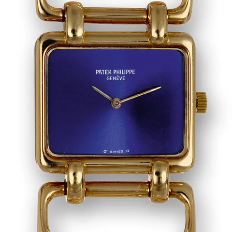 Patek Philippe Vintage wristwatch Ref. 4237/1, front view, source example 1