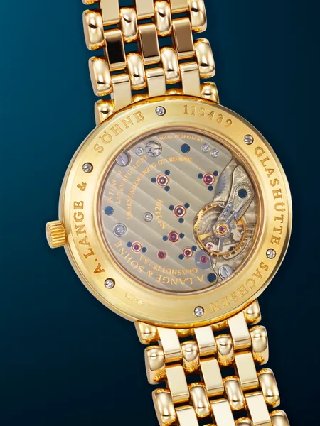 A. Lange & Söhne 1815 Ref. 251.021, caseback detail, source example 1