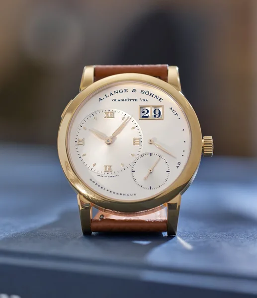 A. Lange & Söhne LANGE 1 Ref. 101.001, front view, source example 1