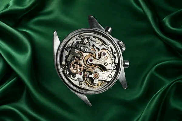 Rolex Chronograph Ref. 6034, movement detail, source example 1