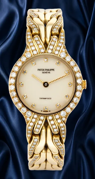Patek Philippe La Flamme Ref. 4816/3, front view, source example 2