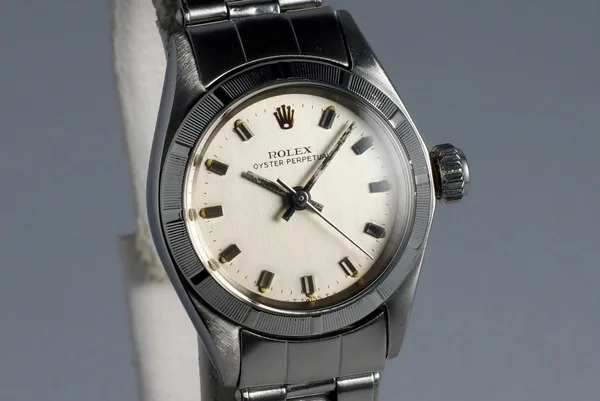 Rolex Oyster Perpetual Ref. 6623, three-quarter view, source example 1