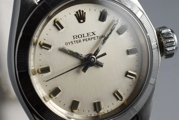 Rolex Oyster Perpetual Ref. 6623, close-up detail, source example 1
