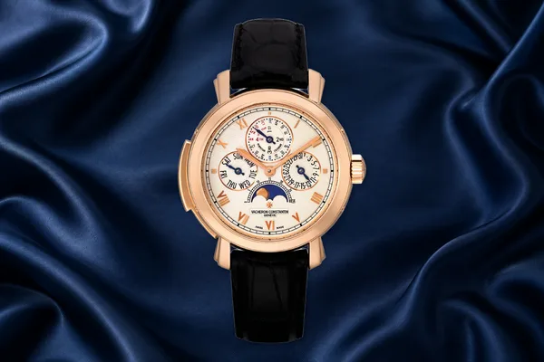 Vacheron Constantin Malte Perpetual Calendar Minute Repeater Ref. 30040, front view, source example 1