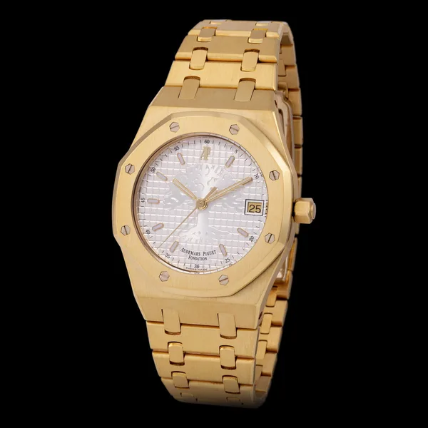 Audemars Piguet Royal Oak Ref. 15100BA, front view, source example 1