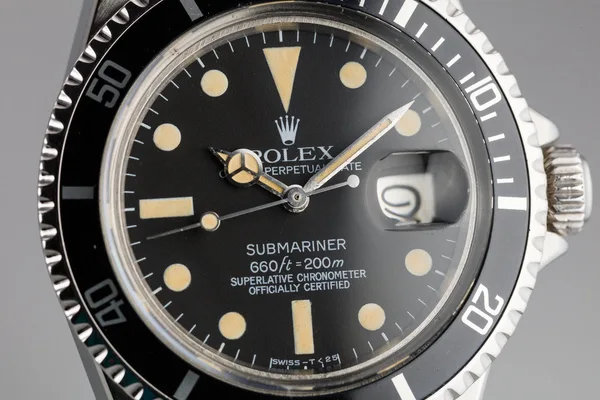 Rolex Submariner Ref. 1680, three-quarter view, source example 1