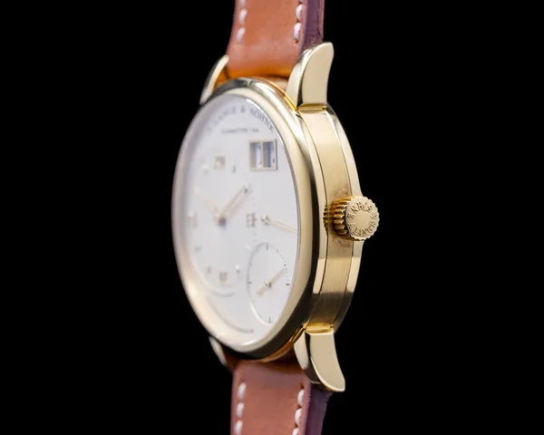 A. Lange & Söhne LITTLE LANGE 1 Ref. 111.021, case profile, source example 1