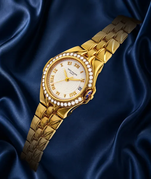 Patek Philippe Sculpture Ref. 5091/10, three-quarter view, source example 1
