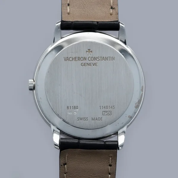 Vacheron Constantin Patrimony Ref. 81180/000G-9117, caseback detail, source example 1