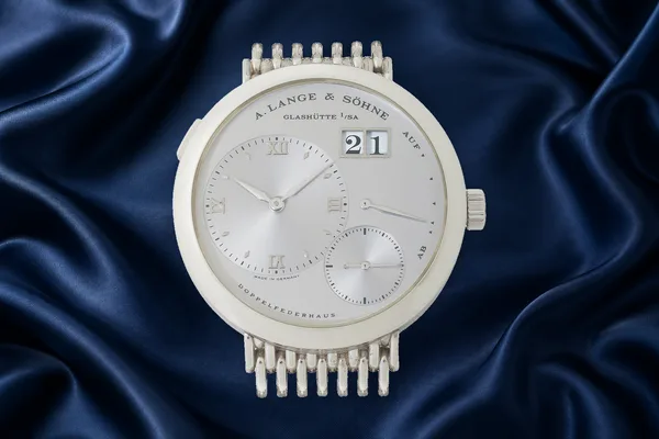 A. Lange & Söhne LANGE 1 Ref. 151.005, front view, source example 1