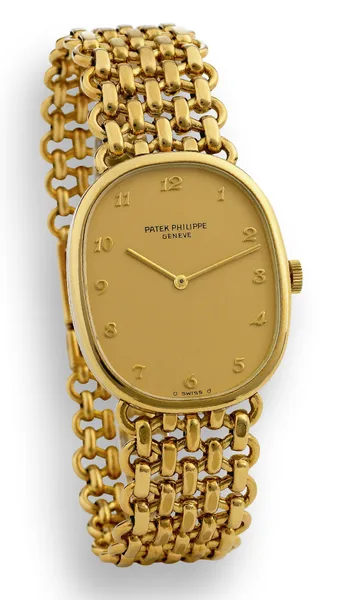 Patek Philippe Golden Ellipse Ref. 3848/1, three-quarter view, source example 1