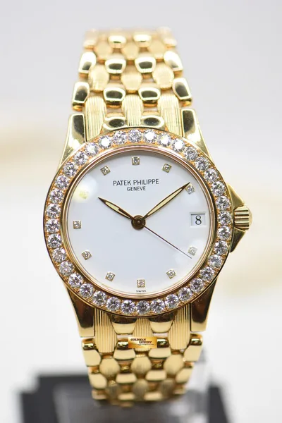 Patek Philippe Neptune Ref. 5081/1J, front view, source example 1