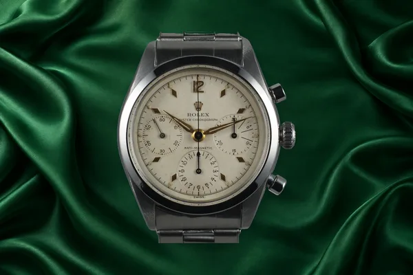 Rolex Chronograph Ref. 6234, front view, source example 1