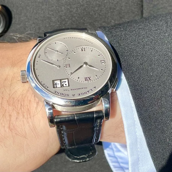 A. Lange & Söhne LANGE 1 Ref. 101.005, front view, source example 1