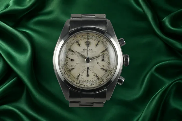 Rolex Chronograph Ref. 6034, front view, source example 1