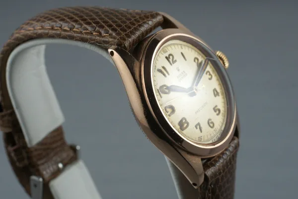 Rolex Rose Gold Oyster Precision Ref. 3121, case profile, source example 1