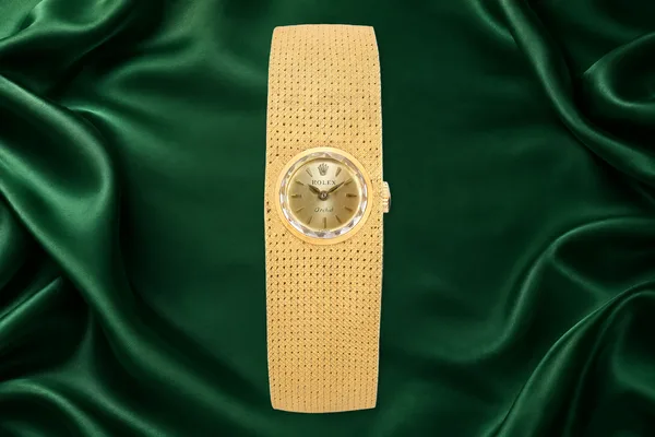 Rolex Orchid Ref. 9809, front view, source example 1