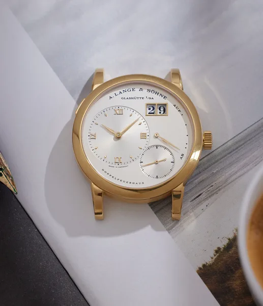 A. Lange & Söhne LANGE 1 Ref. 101.001, front view, source example 1