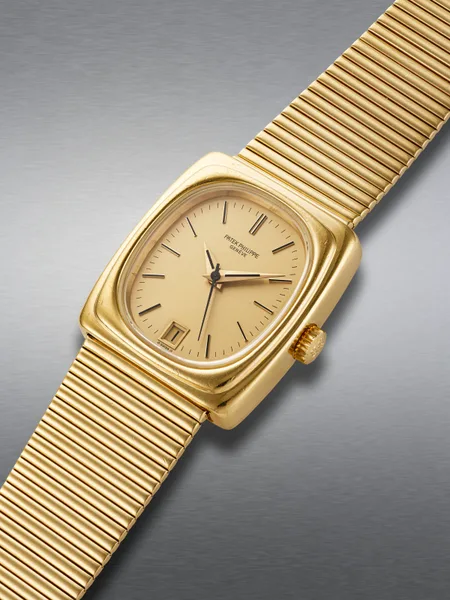 Patek Philippe Golden Ellipse / Beta 21 Ref. 3603-02, three-quarter view, source example 1