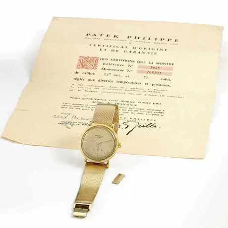 Patek Philippe Vintage wristwatch Ref. 3415, three-quarter view, source example 1
