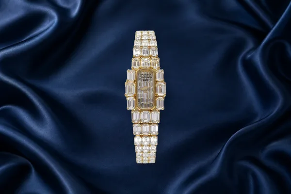 Vacheron Constantin Lady Kalla, front view, source example 1